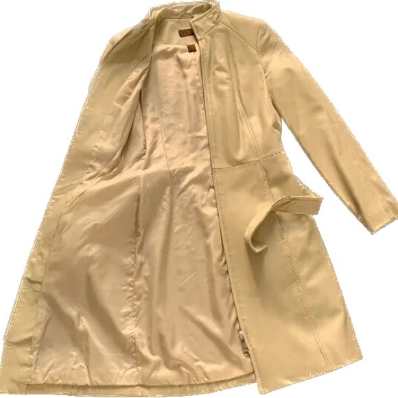 Danier Leather Jacket - Beige - Picture 3 of 4
